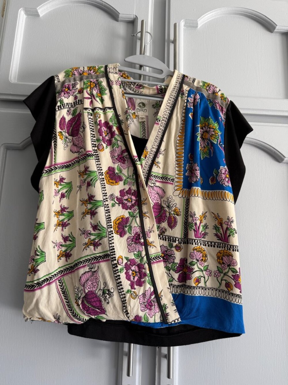 Anthropologie Tiny Paisley Cap Sleeve Top M